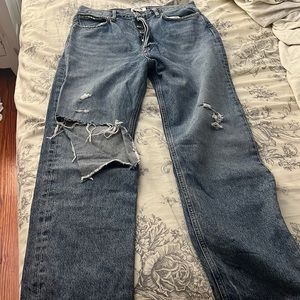 Agolde high-waisted jeans with hole in knee